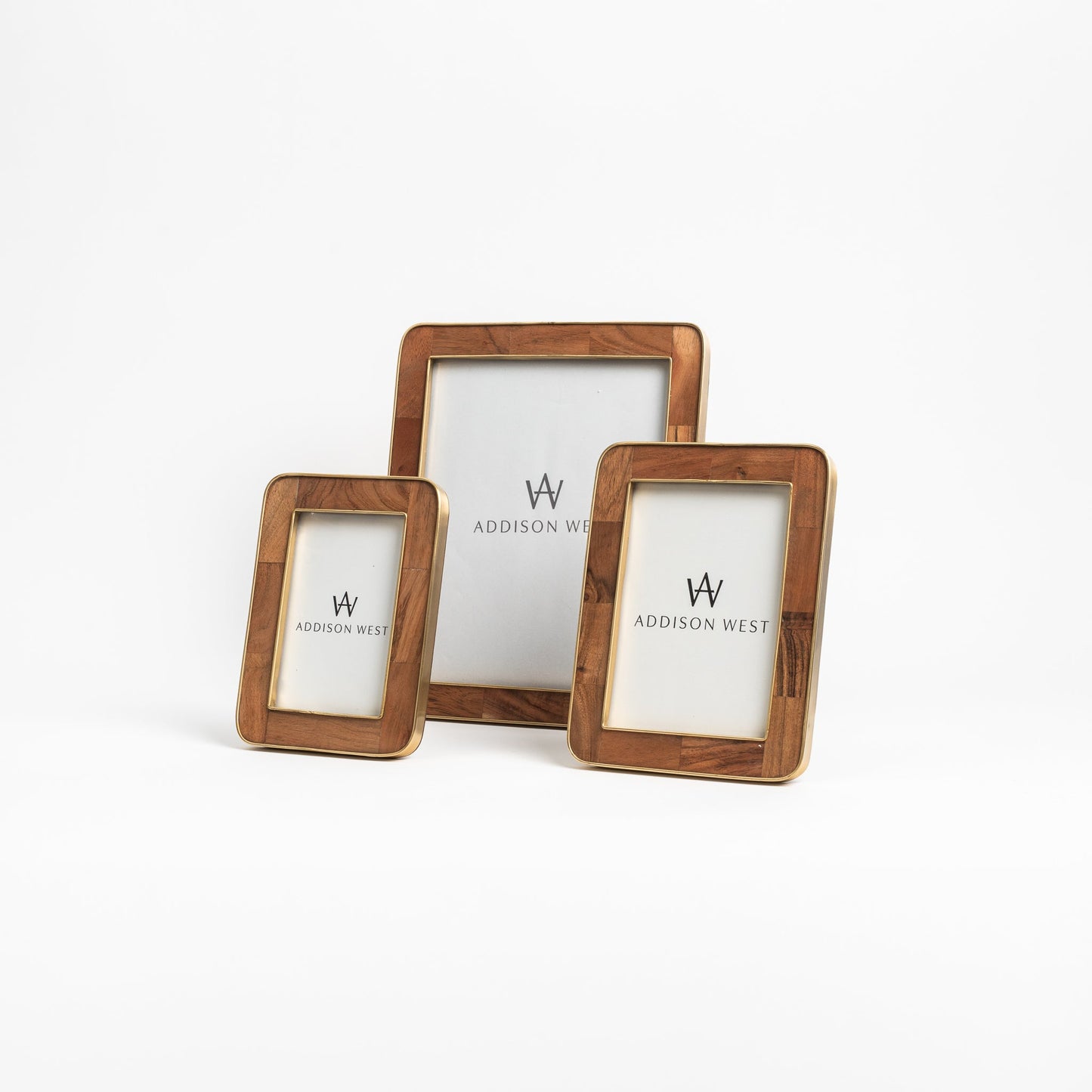 The Classic Wood and Brass Picture Frame